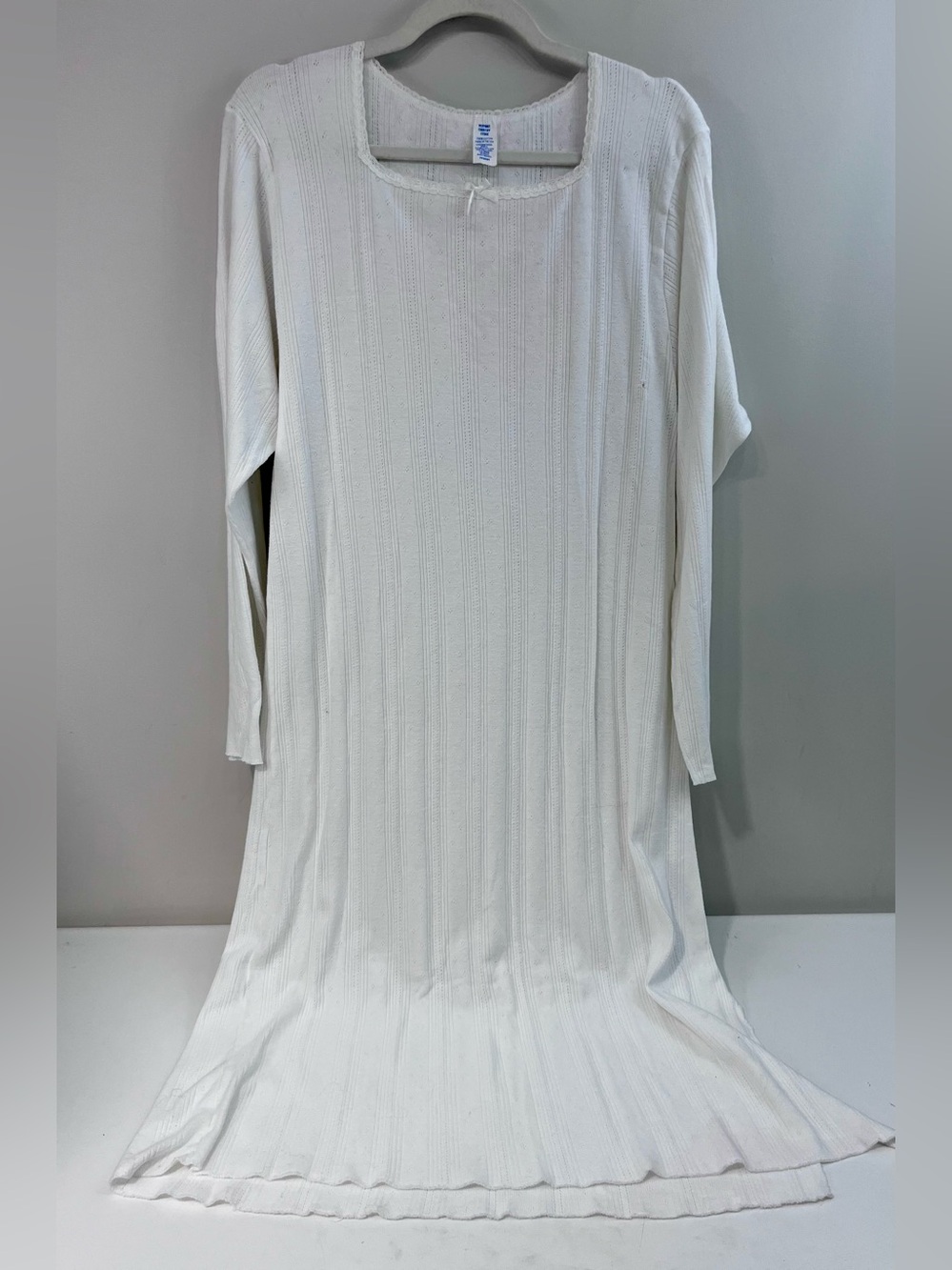 Vintage Vermont Country Store Night Gown 100% Cotton White Size Medium